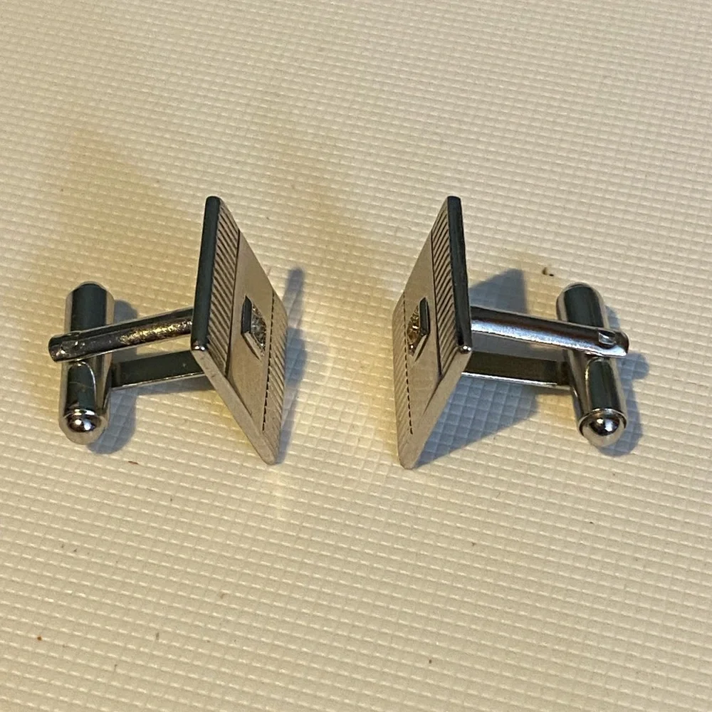 Vintage Silver Tone Square Cufflinks / Cuff Links